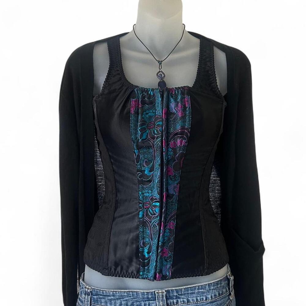 Lots of cheap items listed